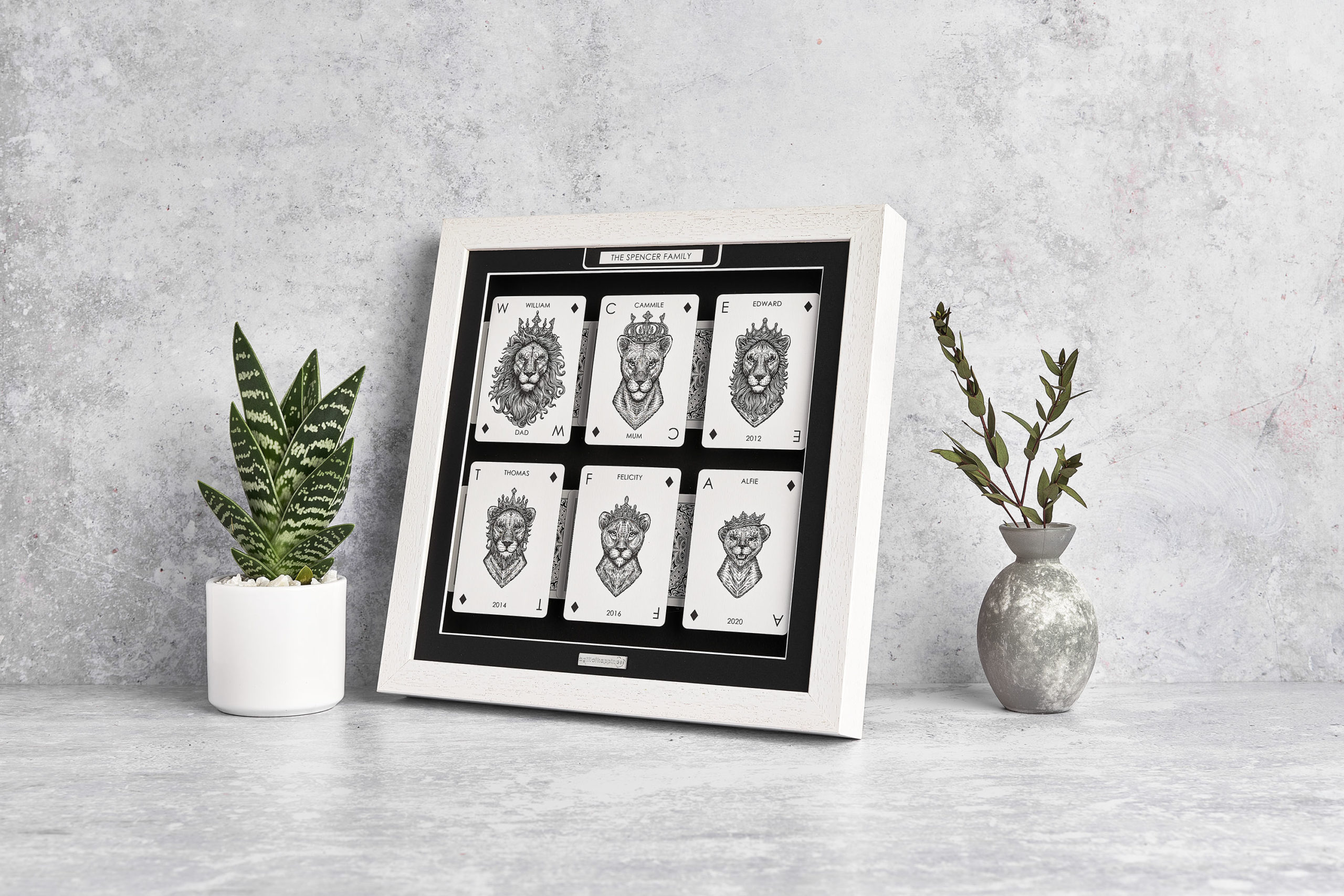 Lion Family Portrait Playing Card Gift Frames